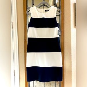 NWT Anne Klein White Dress w/ Large Navy Stripes size 6